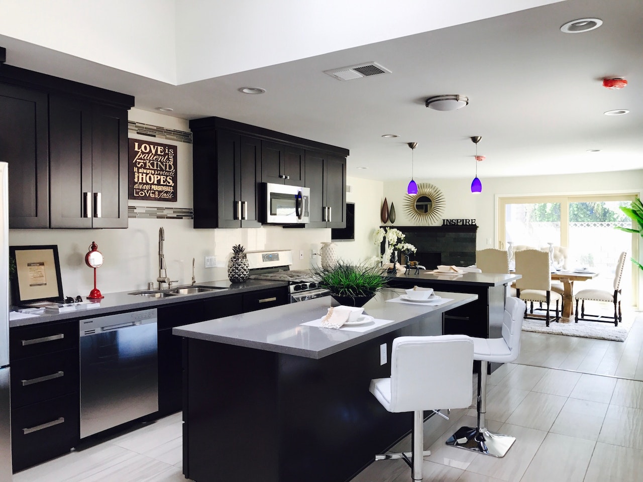 black and white kitchen